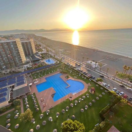 Playamar Waterfront Exclusive Apartment And Views Tower 2 Fl 14 Торремолинос Экстерьер фото