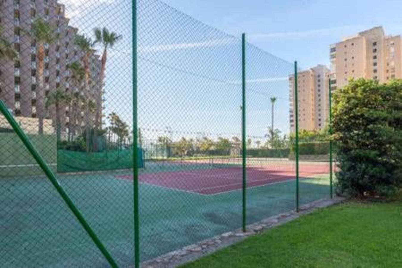 Playamar Waterfront Exclusive Apartment And Views Tower 2 Fl 14 Торремолинос Экстерьер фото