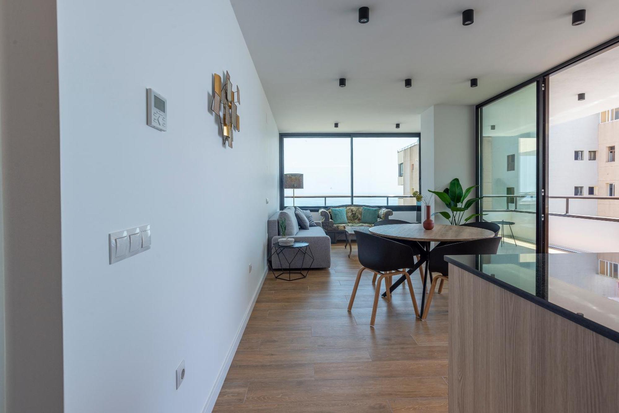 Playamar Waterfront Exclusive Apartment And Views Tower 2 Fl 14 Торремолинос Экстерьер фото