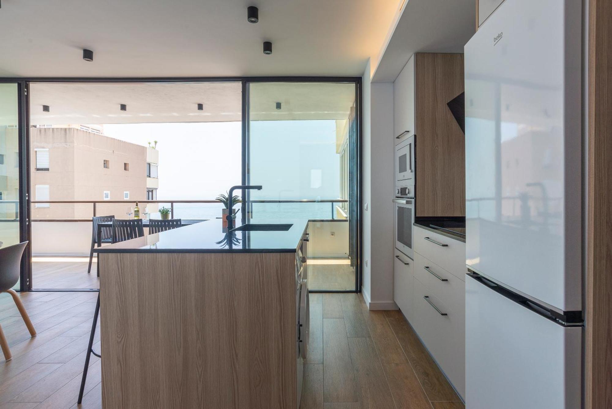 Playamar Waterfront Exclusive Apartment And Views Tower 2 Fl 14 Торремолинос Экстерьер фото
