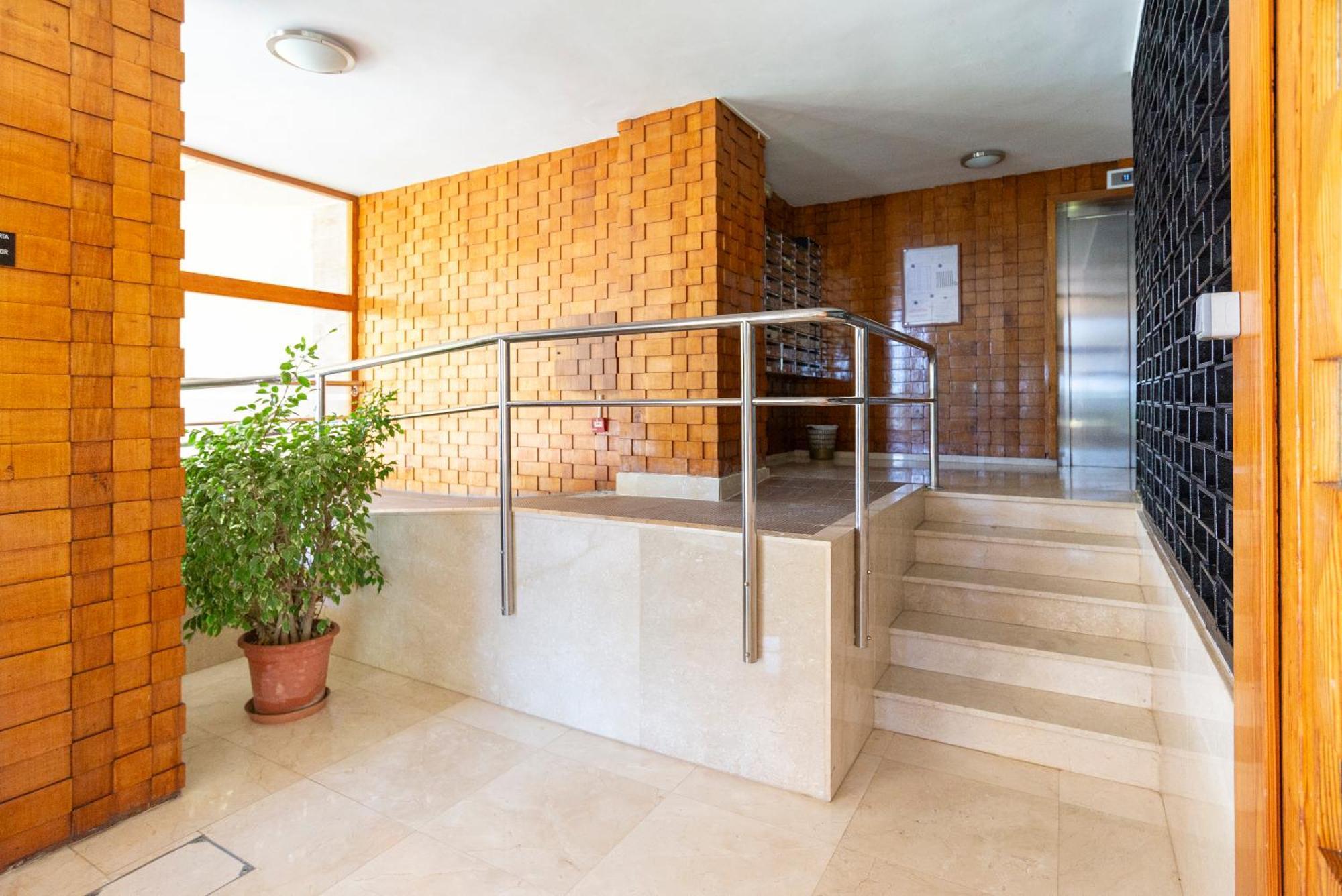 Playamar Waterfront Exclusive Apartment And Views Tower 2 Fl 14 Торремолинос Экстерьер фото