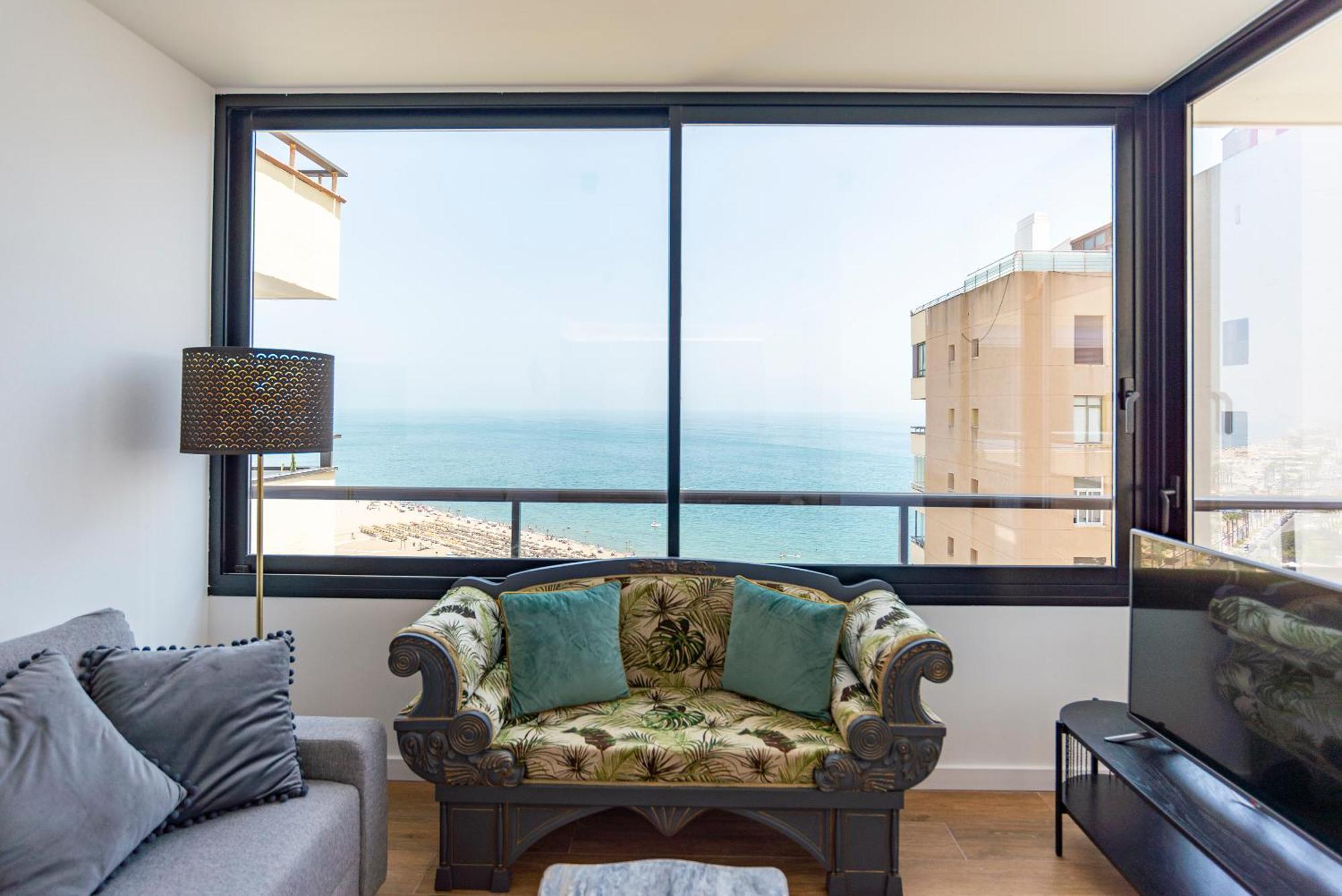 Playamar Waterfront Exclusive Apartment And Views Tower 2 Fl 14 Торремолинос Экстерьер фото