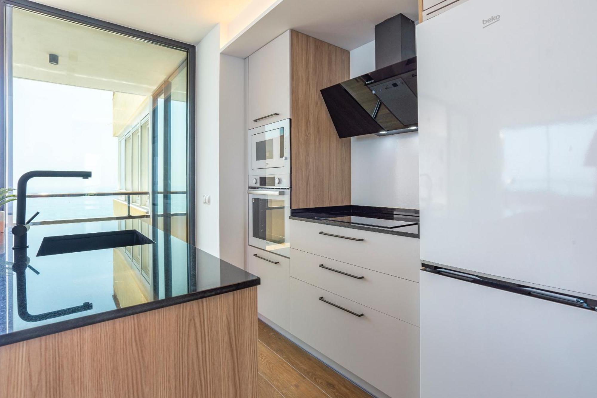 Playamar Waterfront Exclusive Apartment And Views Tower 2 Fl 14 Торремолинос Экстерьер фото
