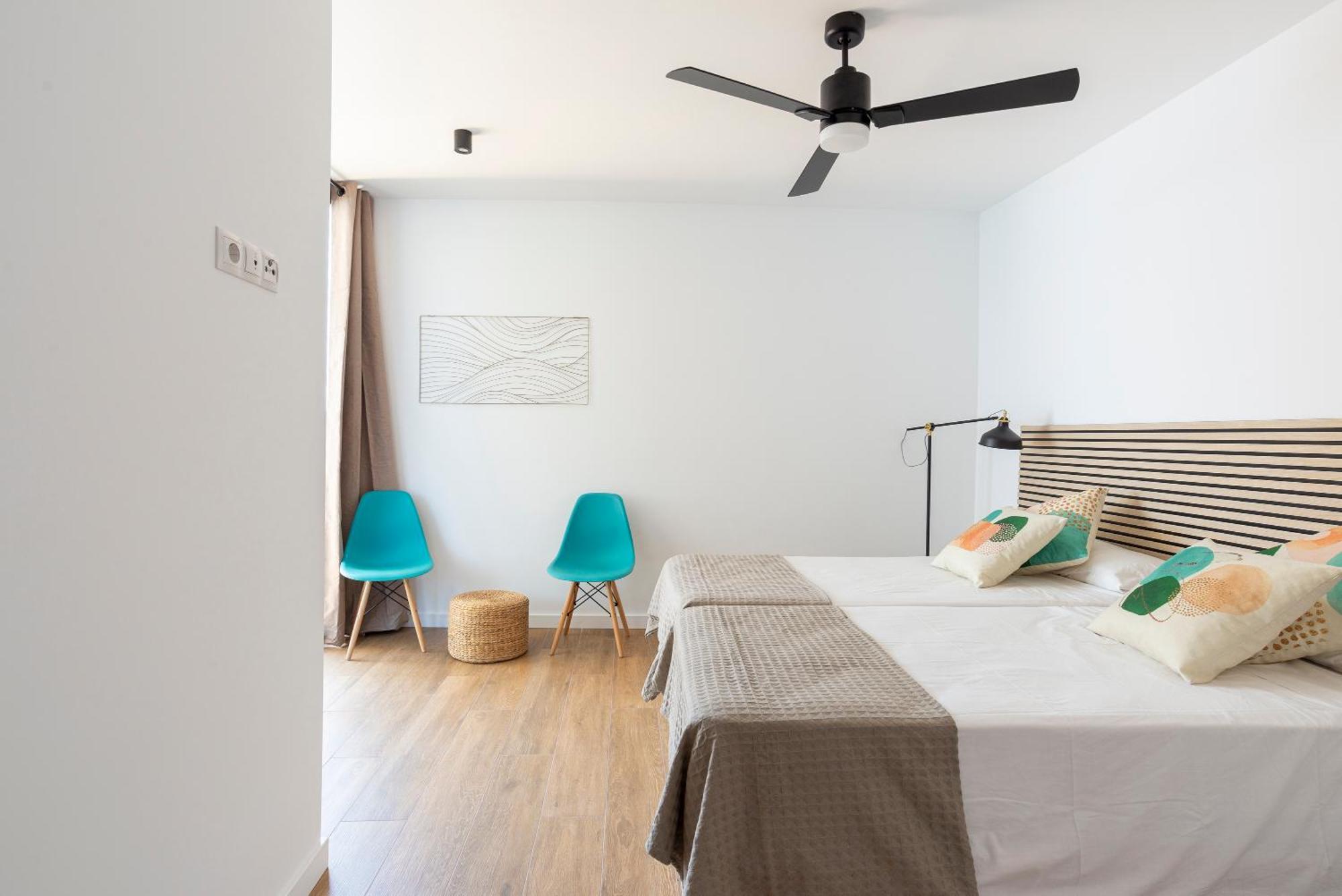 Playamar Waterfront Exclusive Apartment And Views Tower 2 Fl 14 Торремолинос Экстерьер фото